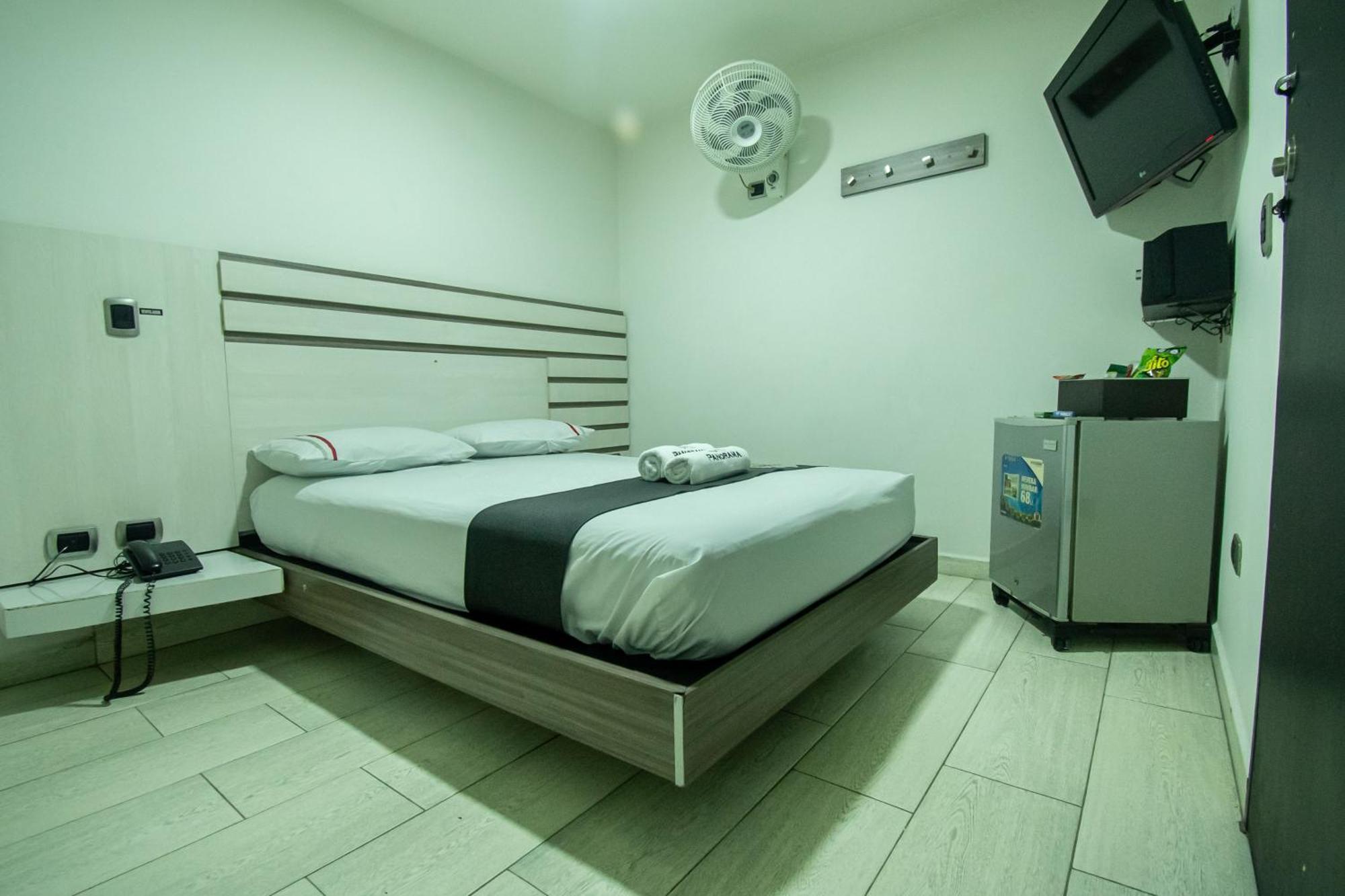 Hotel Panorama Медельин Экстерьер фото